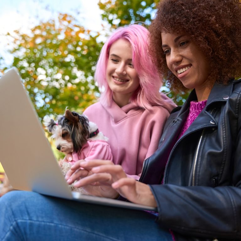 Nutrición y Cuidado de las Mascotas: Consejos para Perros y Gatos Felices y Saludables
